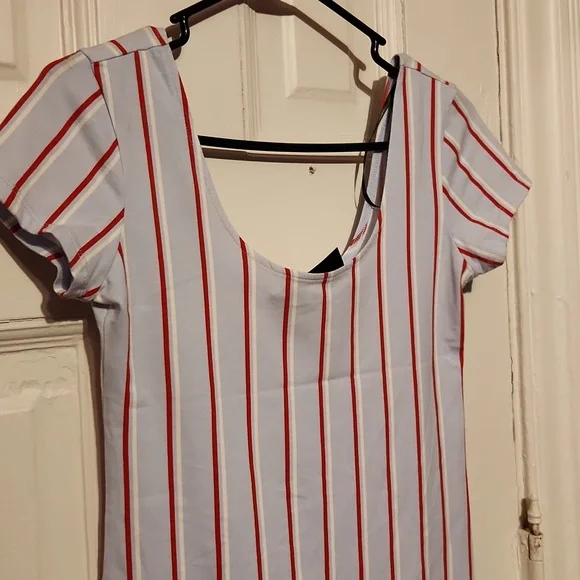 Women's Junior Size Medium, Casual Sexy, Fitted, Bodycon Dress - Picture 2 of 5